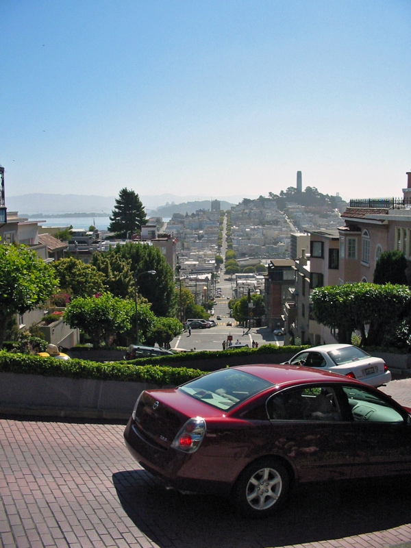 Lombard St. et Coit Tower au loin