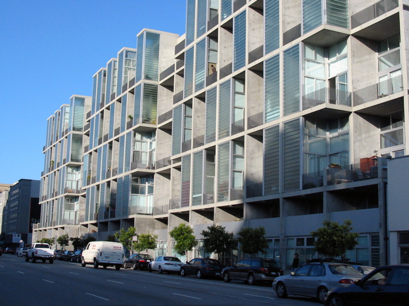 Condos sur Folsom St. (entre 4th et 5th)