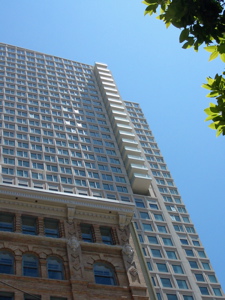 St. Regis Hotel (et condos), de 42 étages (2005 - 3rd / Mission St.)