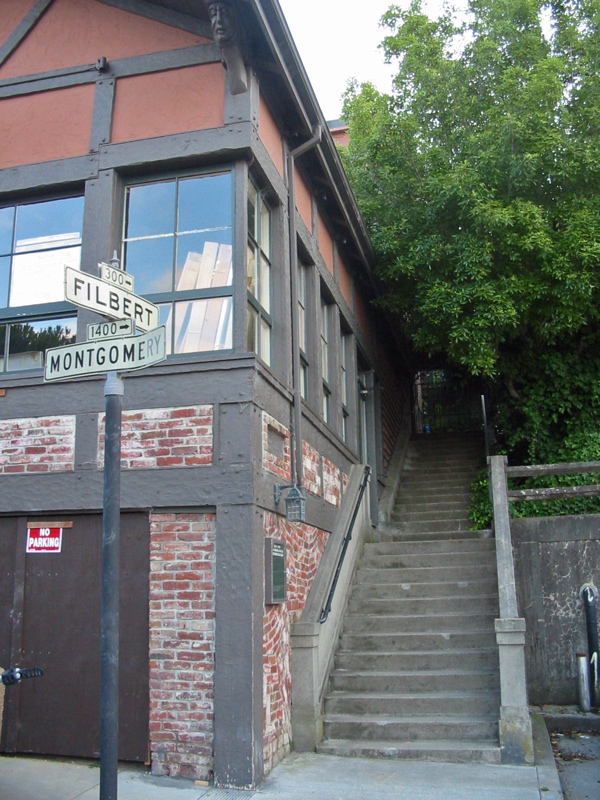 Escaliers de Filbert, intersection Filbert et Montgomery St.