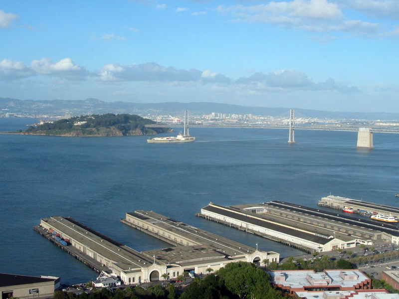 Pont de San Francisco-Oakland Bay de Coit Tower